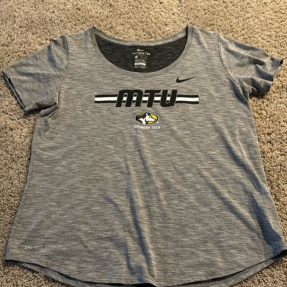 MI Tech shirt